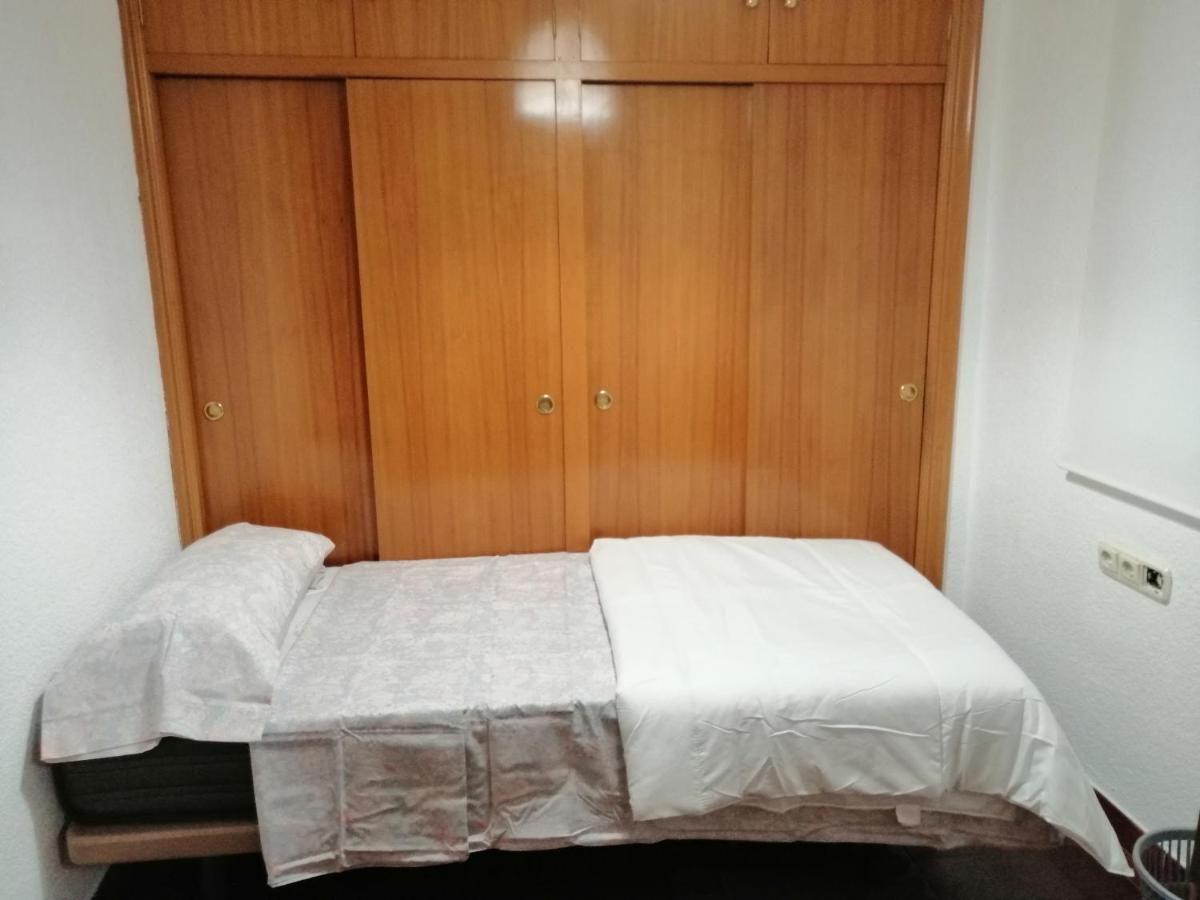 Rooms Estacion Alicante Szoba fotó